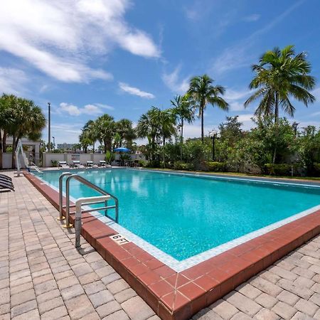 Best Western Plus North Miami-Bal Harbour Ngoại thất bức ảnh