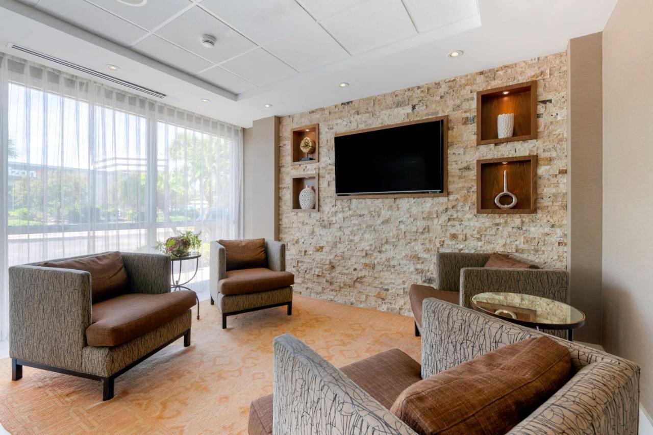 Best Western Plus North Miami-Bal Harbour Ngoại thất bức ảnh