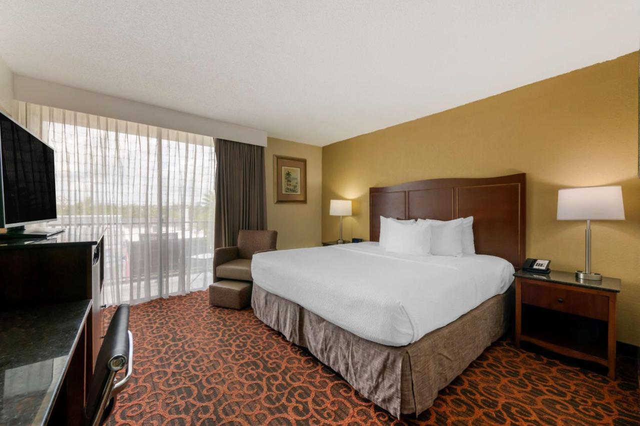 Best Western Plus North Miami-Bal Harbour Ngoại thất bức ảnh